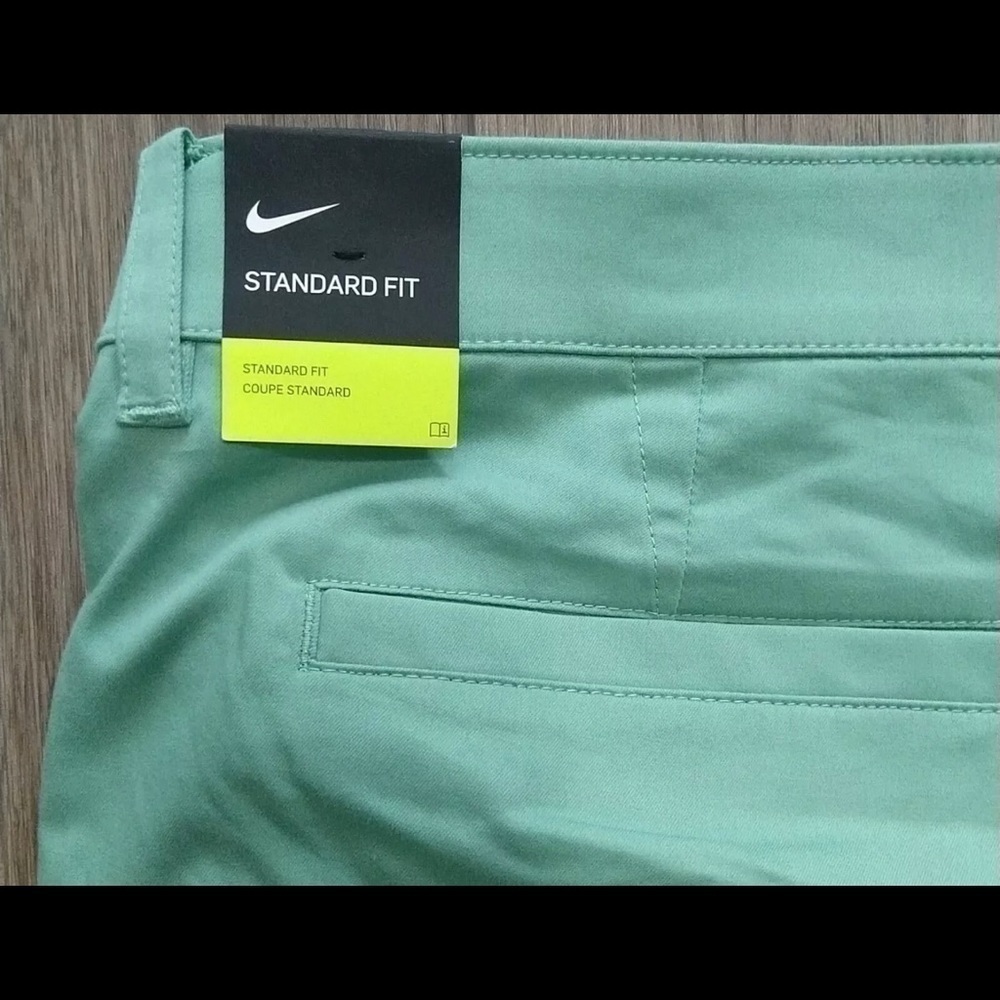 Men's Nike DA4139-316 Golf Shorts, Size UPF 40+, Green, New with Tags - Picture 8 of 12